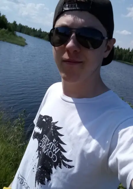 Bob из Ровно, ищу на сайте знакомства на одну ночь