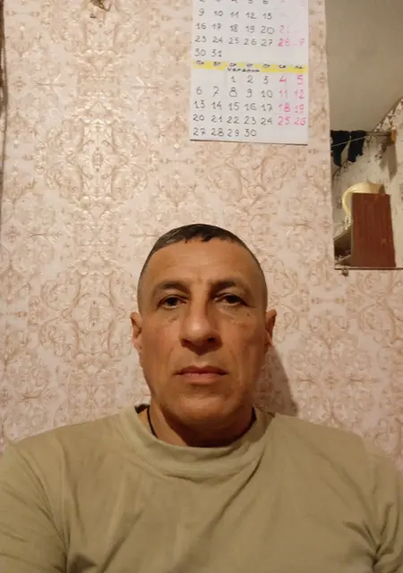 Олег из Киева, ищу на сайте общение