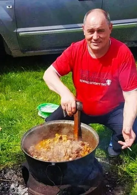 Владимир из Ватутина, мне 60, познакомлюсь на одну ночь