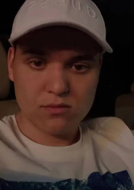 Я Даня, 21, из Одессы, ищу знакомство для дружбы