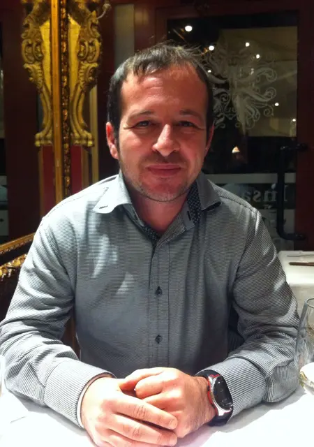 Adri из Таррагоны, мне 36, познакомлюсь для дружбы