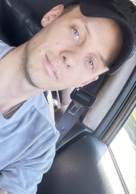 Я Vladimir, 31 років з Львова, шукаю знайомство для дружби