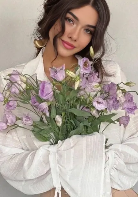 Я Анна, 21, знакомлюсь для общения в Стамбуле
