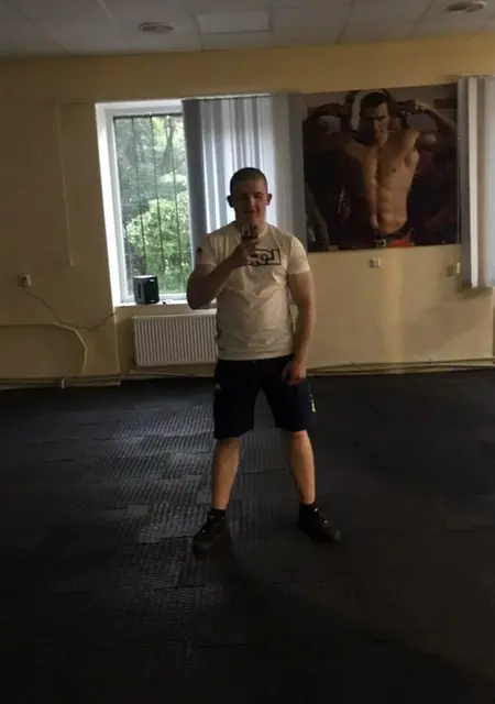 Влад з Кременчука, мені 24 років, познайомлюсь без зобов'язань