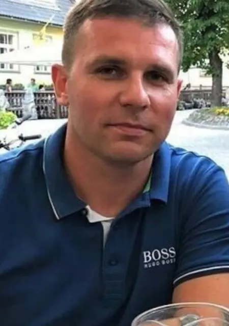 Сергей из Житомира, мне 45, познакомлюсь на одну ночь