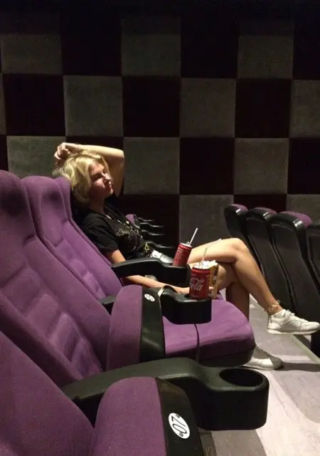 Кристина из Винницы, мне 25, познакомлюсь для общения