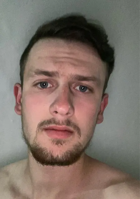 Pavlo из Малаги, мне 21, познакомлюсь для приятного времяпровождения