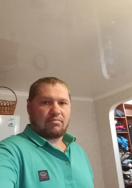 Я Дмитрий, 42, из Мариуполя, ищу знакомство для постоянных отношений