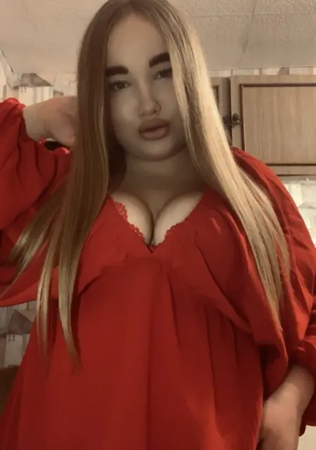 Даша из Амстердама, мне 18, познакомлюсь для вирта