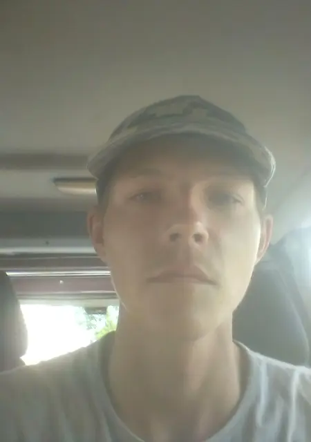 Я Павел Игоревич, 33, знакомлюсь для постоянных отношений в Мозыре