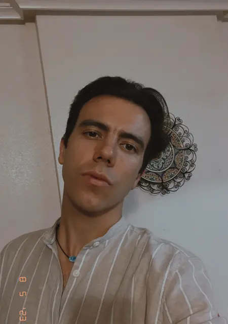 Alex из Барселоны, ищу на сайте общение