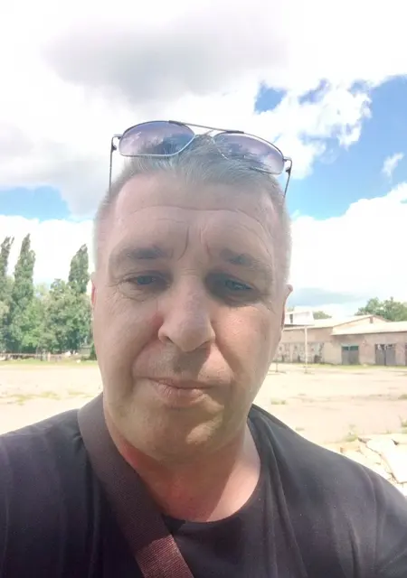 Я Павел, 51, из Полтавы, ищу знакомства без обязательств