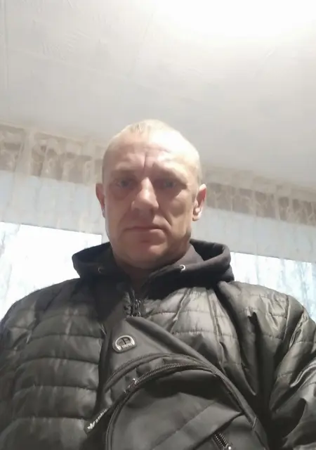 Я Олег, 46, знакомлюсь без обязательств в Мелитополе