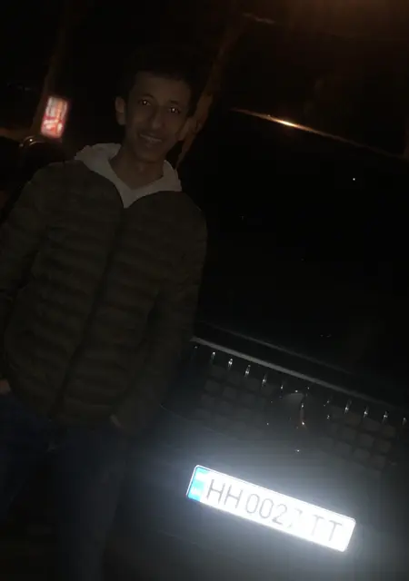 Nejjari из Карловки, мне 23, познакомлюсь на одну ночь