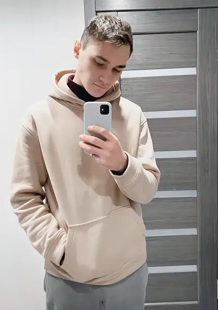 Марк из Кривого Рога, ищу на сайте знакомства на одну ночь