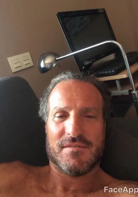 Я Ferrys, 56, знакомлюсь для приятного времяпровождения в Кастельдефельсе