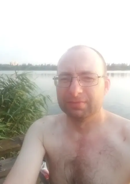 Я Юрий, 44 років, знайомлюсь для приємного проведення часу у Кривому Розі