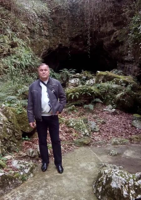 Алексей из Донецка, мне 64, познакомлюсь для приятного времяпровождения