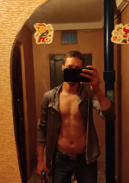 Я Николай, 31, из Мариуполя, ищу знакомства без обязательств