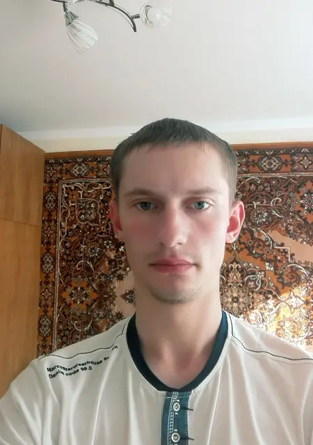 Я Андрей, 29, из Гомеля, ищу знакомства без обязательств
