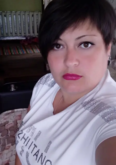 Надежда из Киева, мне 40, познакомлюсь для дружбы