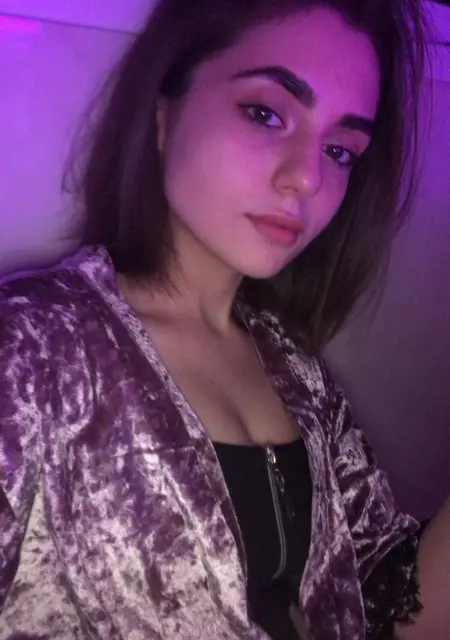 Я Viktoria, 25, из Днепра, ищу знакомство для приятного времяпровождения