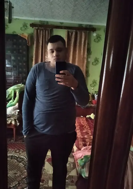 Я Саша, 25 років, знайомлюсь на одну ніч у Кам’янці-Подільському